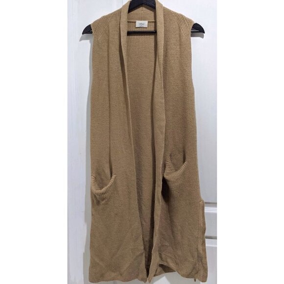 Aritzia Wilfred | Olivie long, merino-wool cardigan vest in Camel - Picture 3 of 10